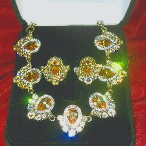 NWTS YELLOW TOPAZ CUBIC SILVER NECKLACE EARSET